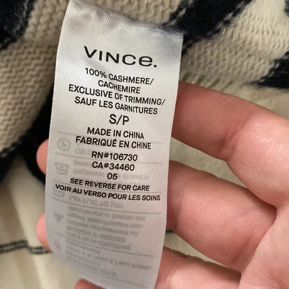 Vince 100% Cashmere Stripe Boxy Crew Sweater. Size S - Picture 7 of 11
